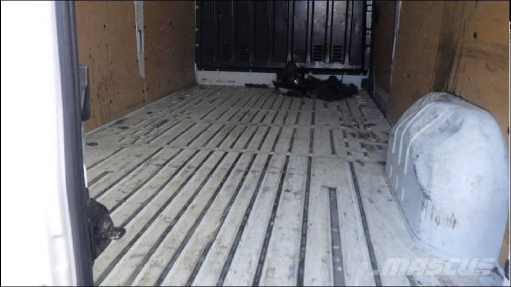 Renault MASTER 3 Skriňová nadstavba