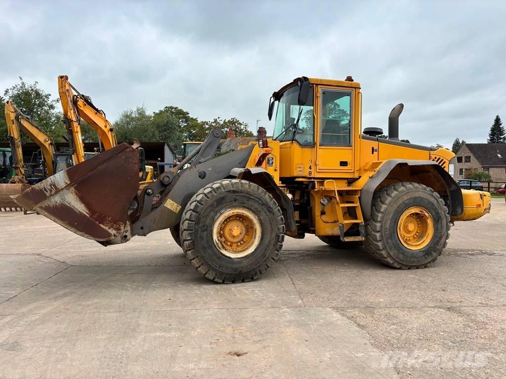 Volvo L 120 E Kolesové nakladače