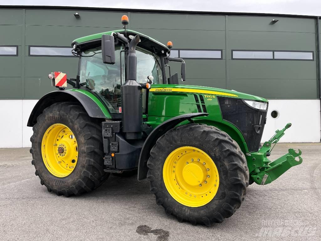 John Deere 7310 R Traktory
