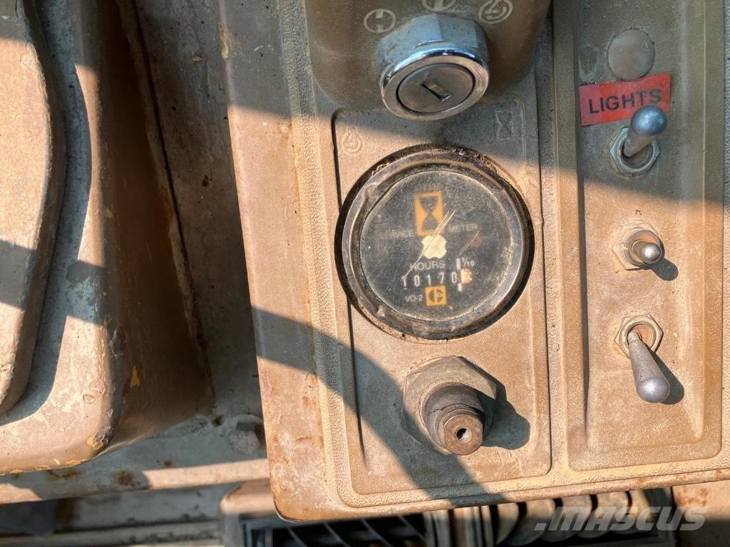 CAT 825 C Pôdne kompaktory
