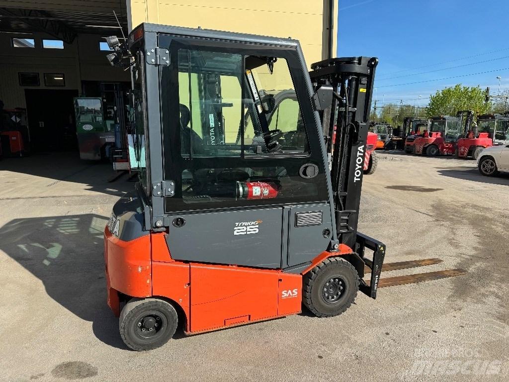 Toyota 8FBMKT25 Akumulátorové vozíky