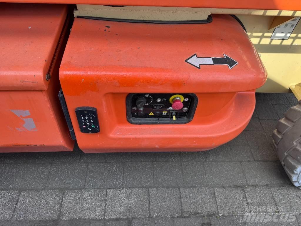 JLG 4069 Nožnicové zdvíhacie plošiny
