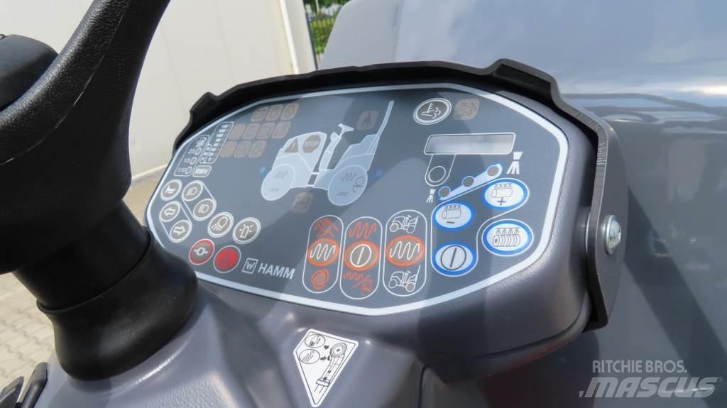 Hamm HD 13i VV Tandemové valce