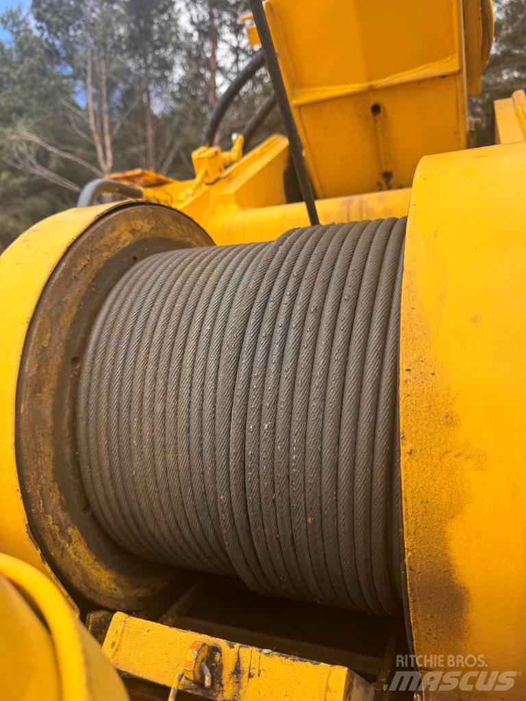 Hitachi ZX135UST Pásové žeriavy