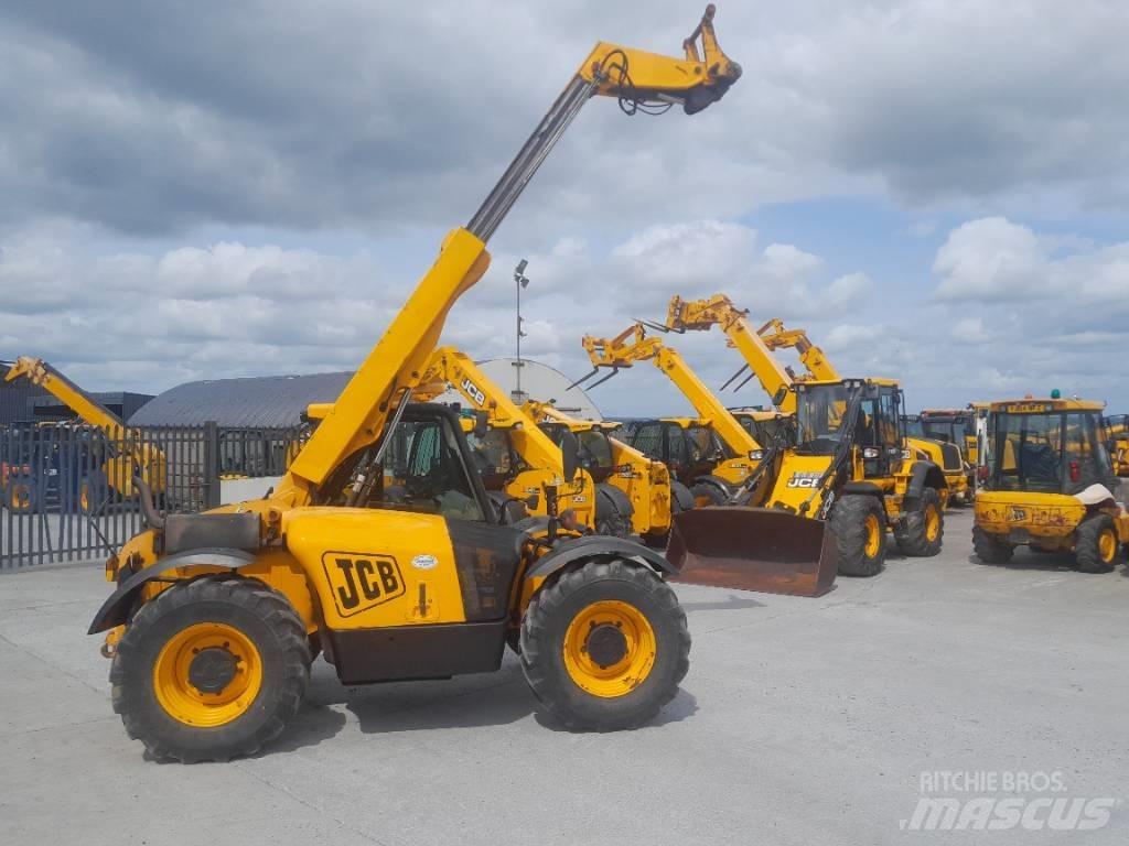 JCB 526-56 Teleskopické nakladače pre poľnohospodárstvo