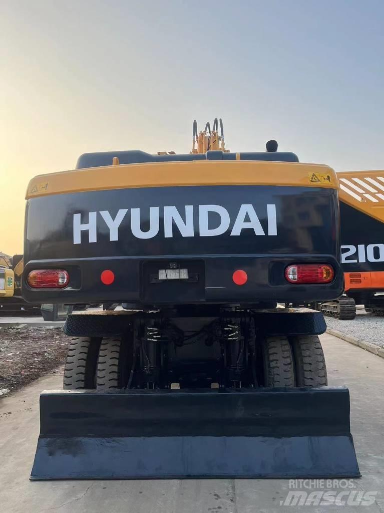 Hyundai R210W-9 Kolesové rýpadlá