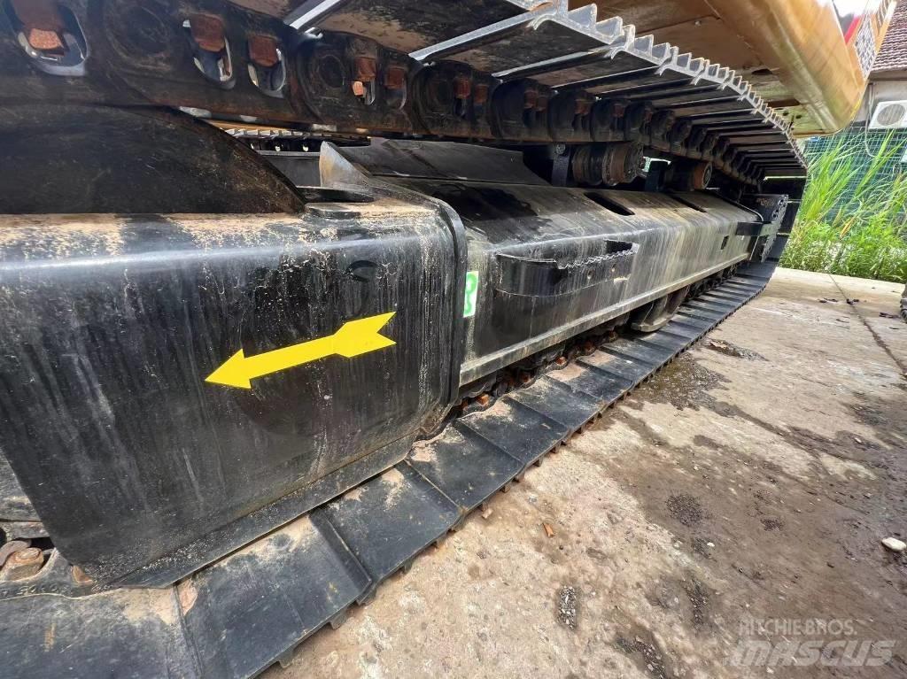 CAT 320 D Pásové rýpadlá
