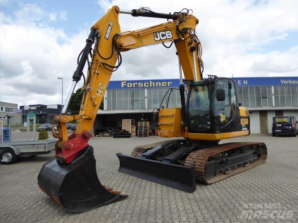 JCB JZ235 Pásové rýpadlá