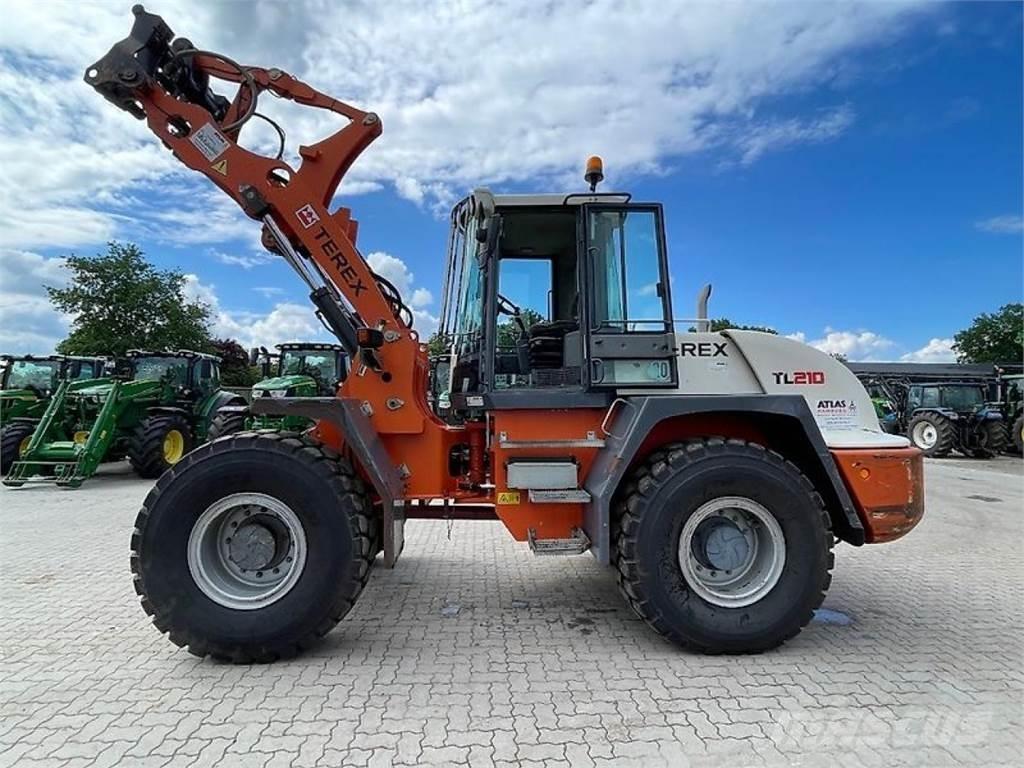 Terex TL210 Kolesové nakladače