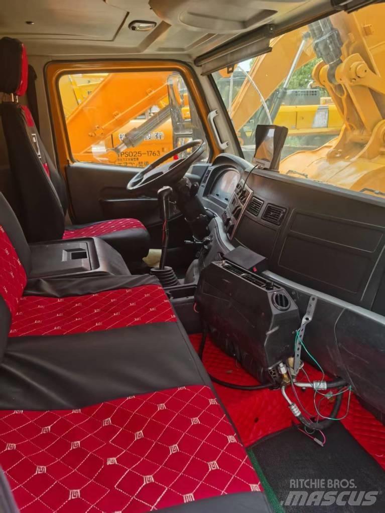 XCMG xct80l5 Univerzálne terénne žeriavy