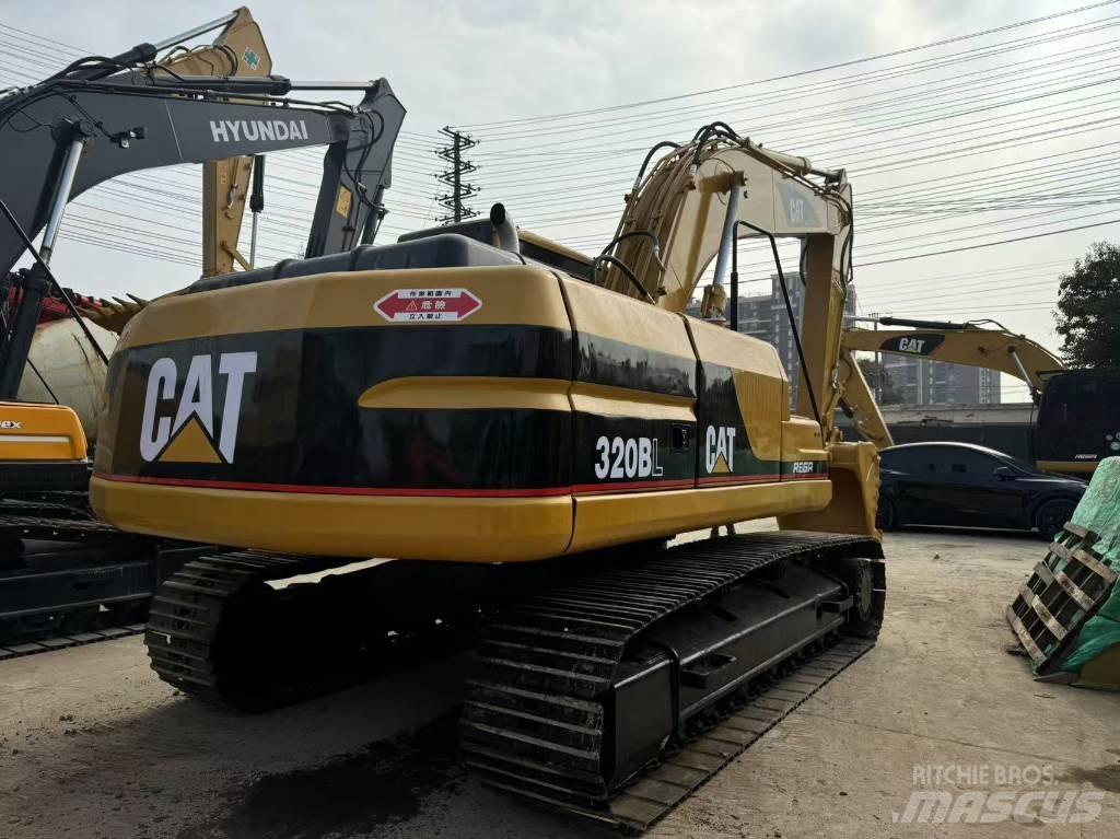 CAT 320 B L Pásové rýpadlá