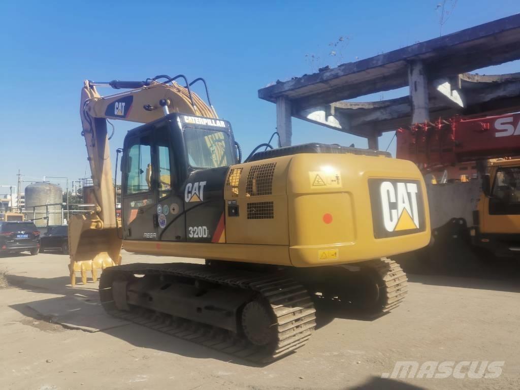 CAT 320 D Pásové rýpadlá