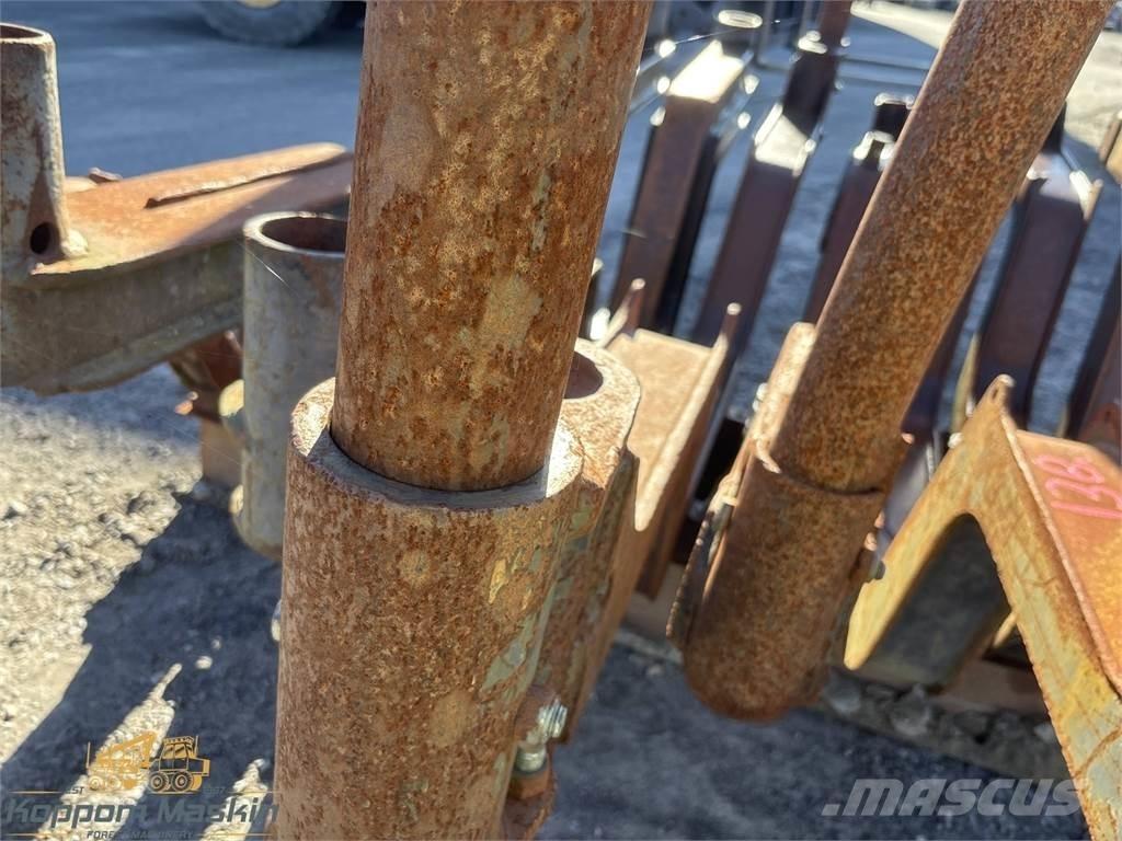 Valmet 860 Ďalšie komponenty