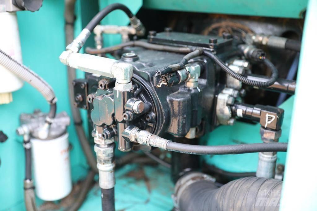 Kobelco SK130 Midi rýpadlá 7 t - 12 t