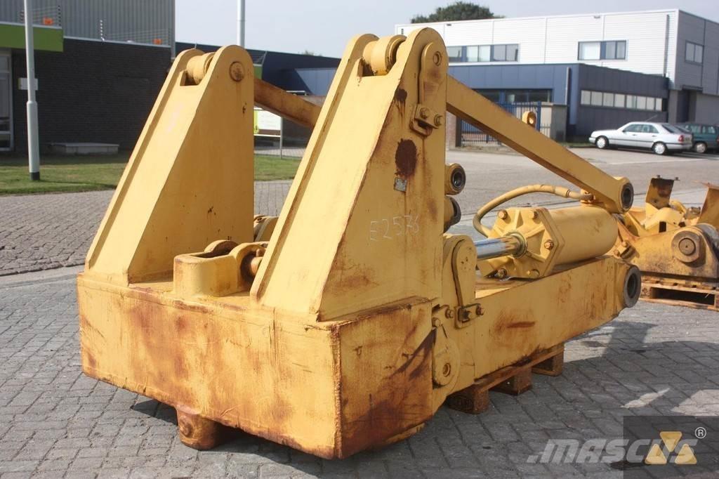CAT D9H Ripper Ďalšie komponenty