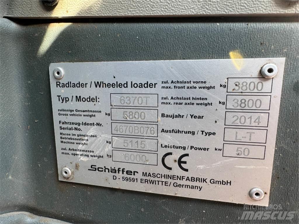 Schäffer 6370 T Šmykom riadené nakladače