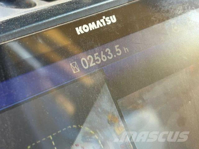 Komatsu PC 138 US-11 Pásové rýpadlá
