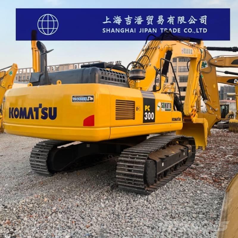 Komatsu PC 300 Pásové rýpadlá