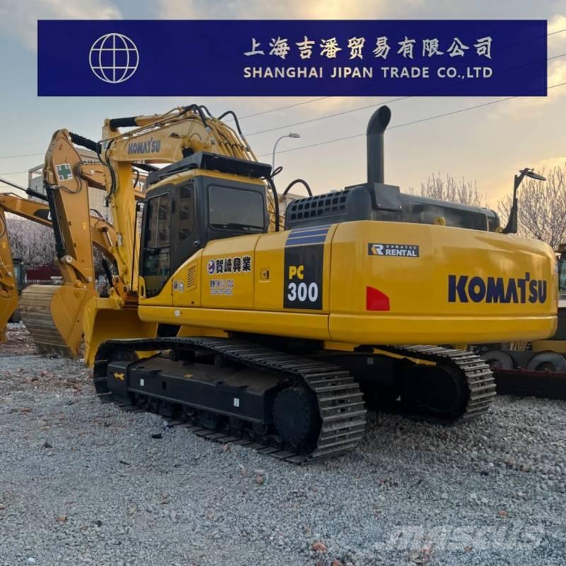 Komatsu PC 300 Pásové rýpadlá