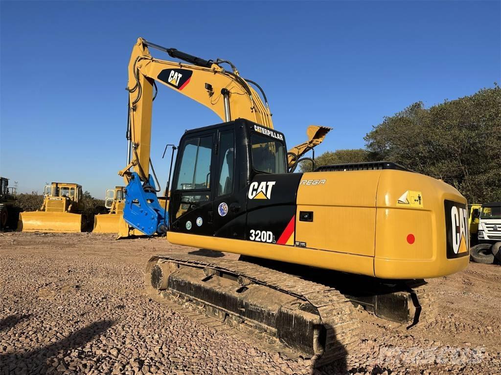 CAT 320 D L Pásové rýpadlá