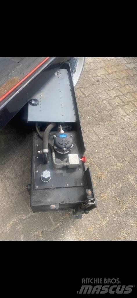 SkyJack SJ III 3226 Nožnicové zdvíhacie plošiny