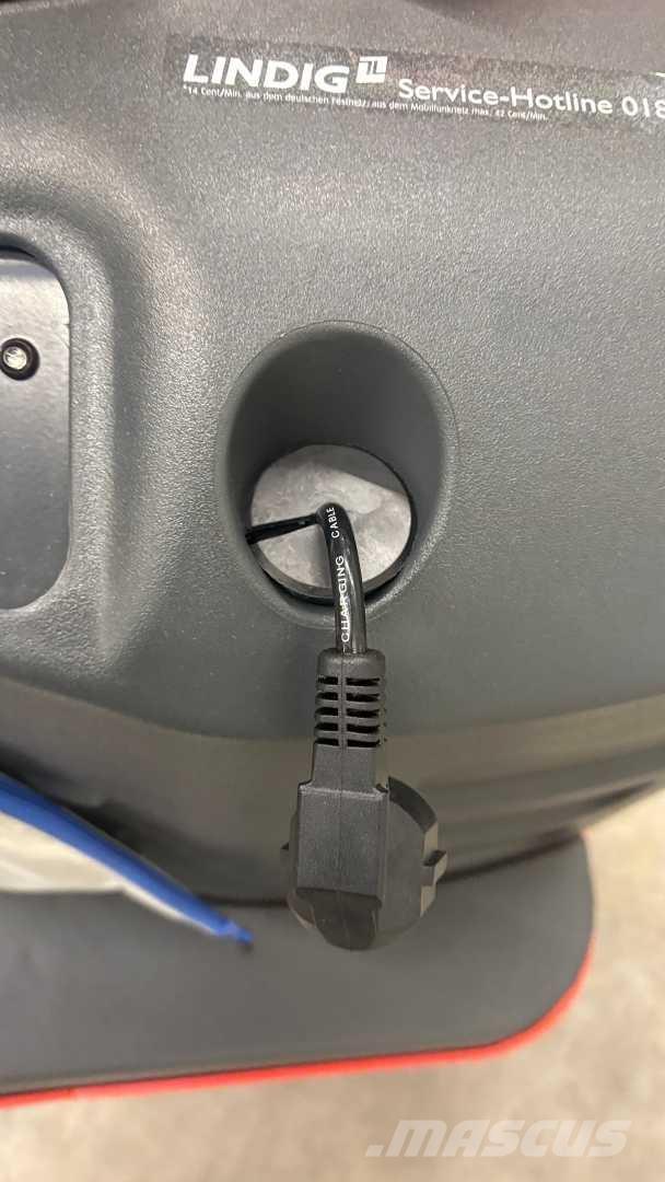 Linde MM10 Akumulátorové vozíky