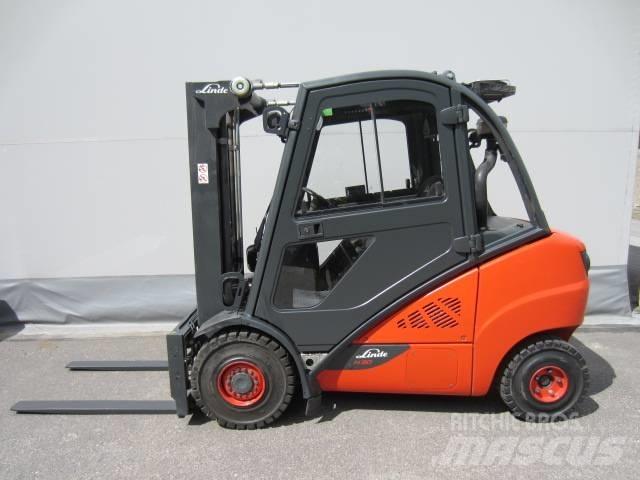 Linde H 30 D-03 Dieselové vozíky