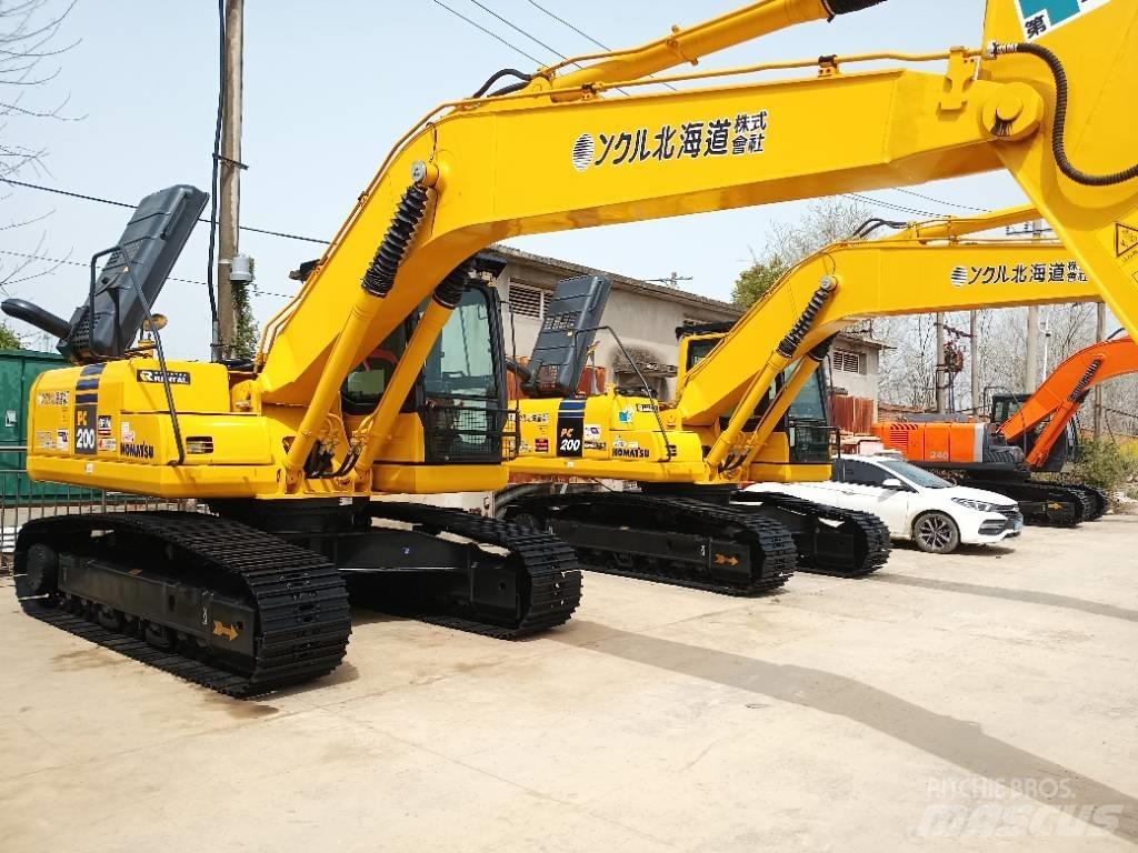 Komatsu PC 200 Pásové rýpadlá