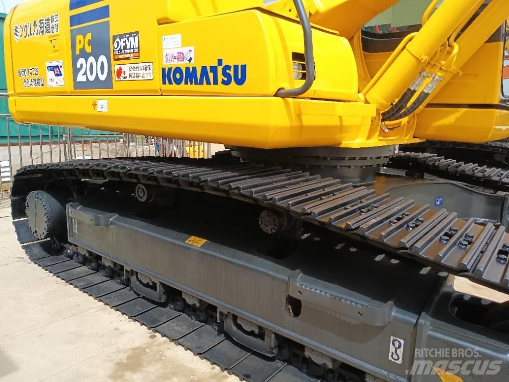 Komatsu PC 200 Pásové rýpadlá