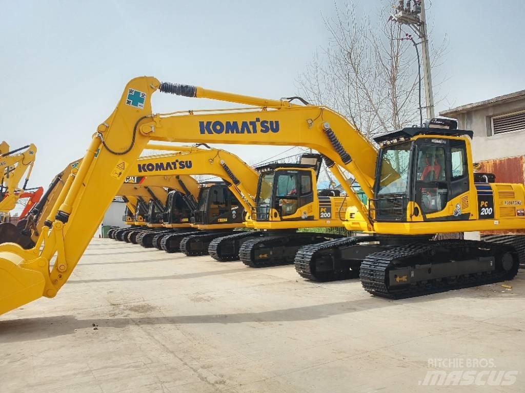 Komatsu PC 200 Pásové rýpadlá