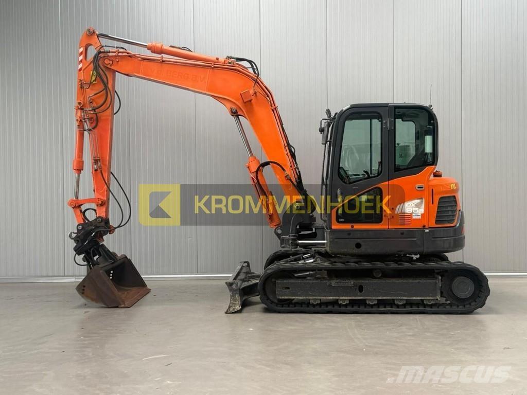 Doosan DX 85R-3 Midi rýpadlá 7 t - 12 t