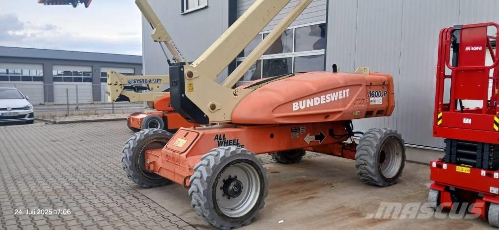 JLG M 600 JP Kĺbové plošiny