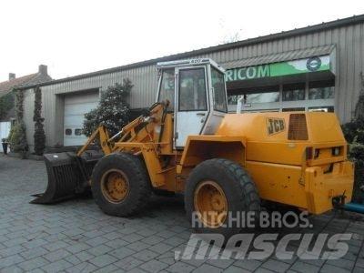 JCB 420 Kolesové nakladače