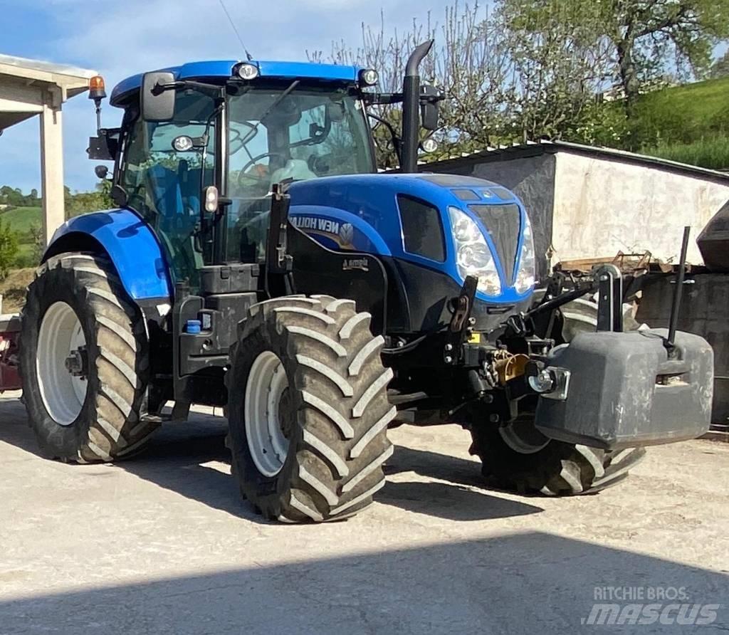 New Holland T7.210 Traktory