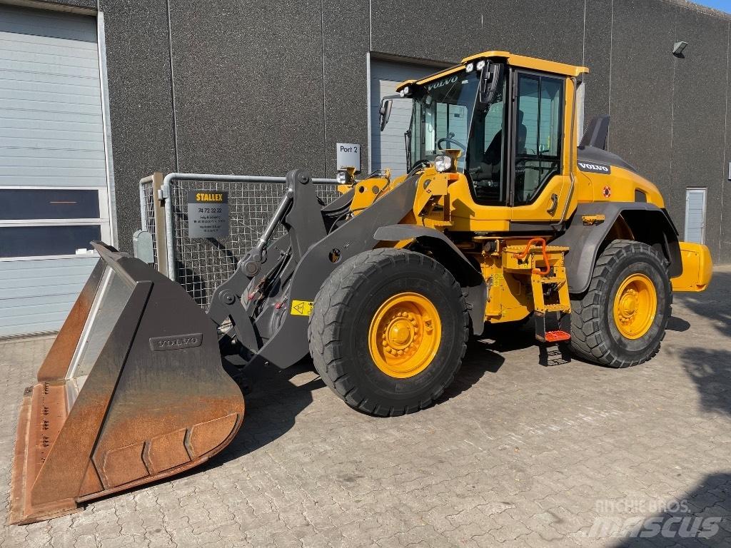 Volvo L70H Kolesové nakladače