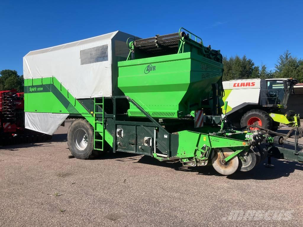 AVR 9200 Zemiakové kombajny