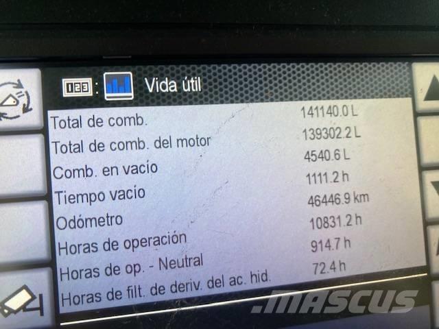 CAT 966 M Kolesové nakladače