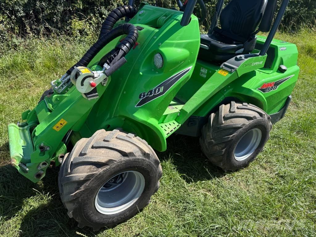 Avant 640 Kolesové nakladače