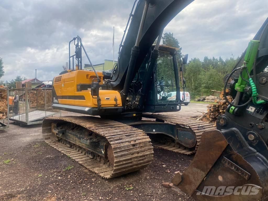 Hyundai HX 220 AL Pásové rýpadlá