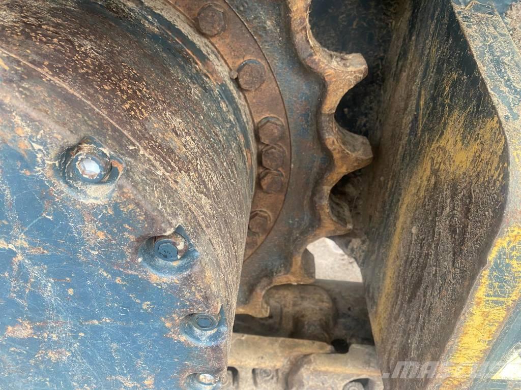 Hyundai HX 220 AL Pásové rýpadlá