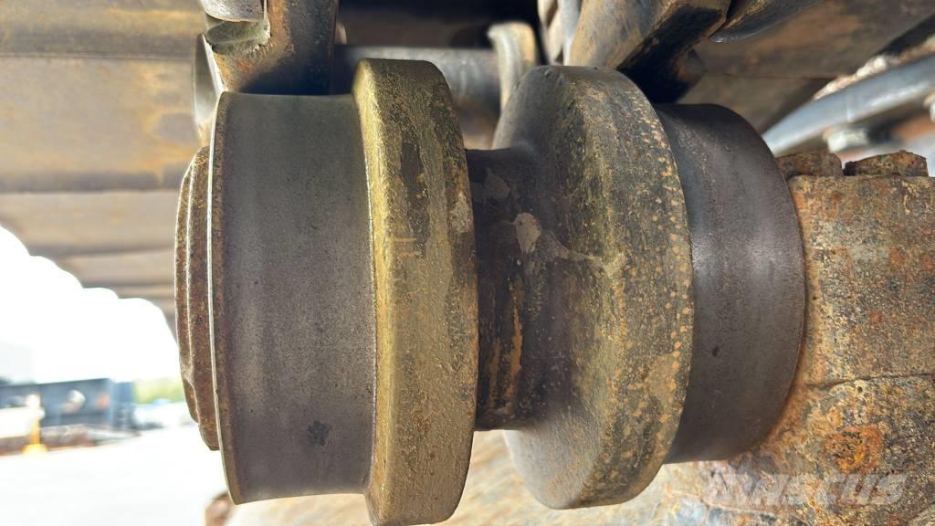 Hitachi ZX 350 LC-7 Pásové rýpadlá