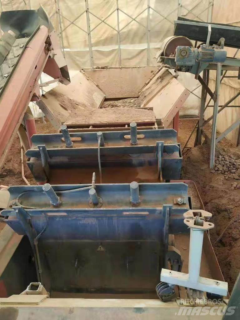 Sandvik QA 340 Triedičky