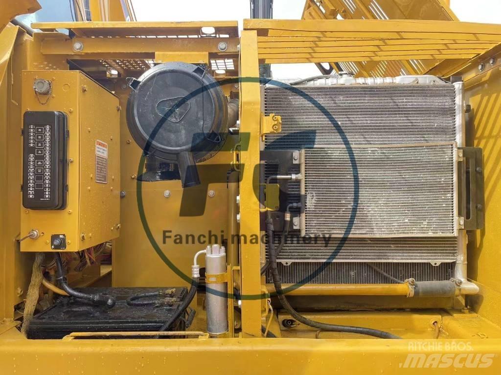 CAT 320 C L Pásové rýpadlá