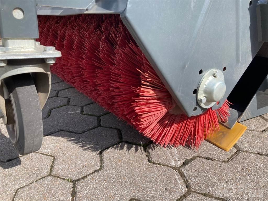 Saphir FKM 231 Stroje na zber krmovín-príslušenstvo
