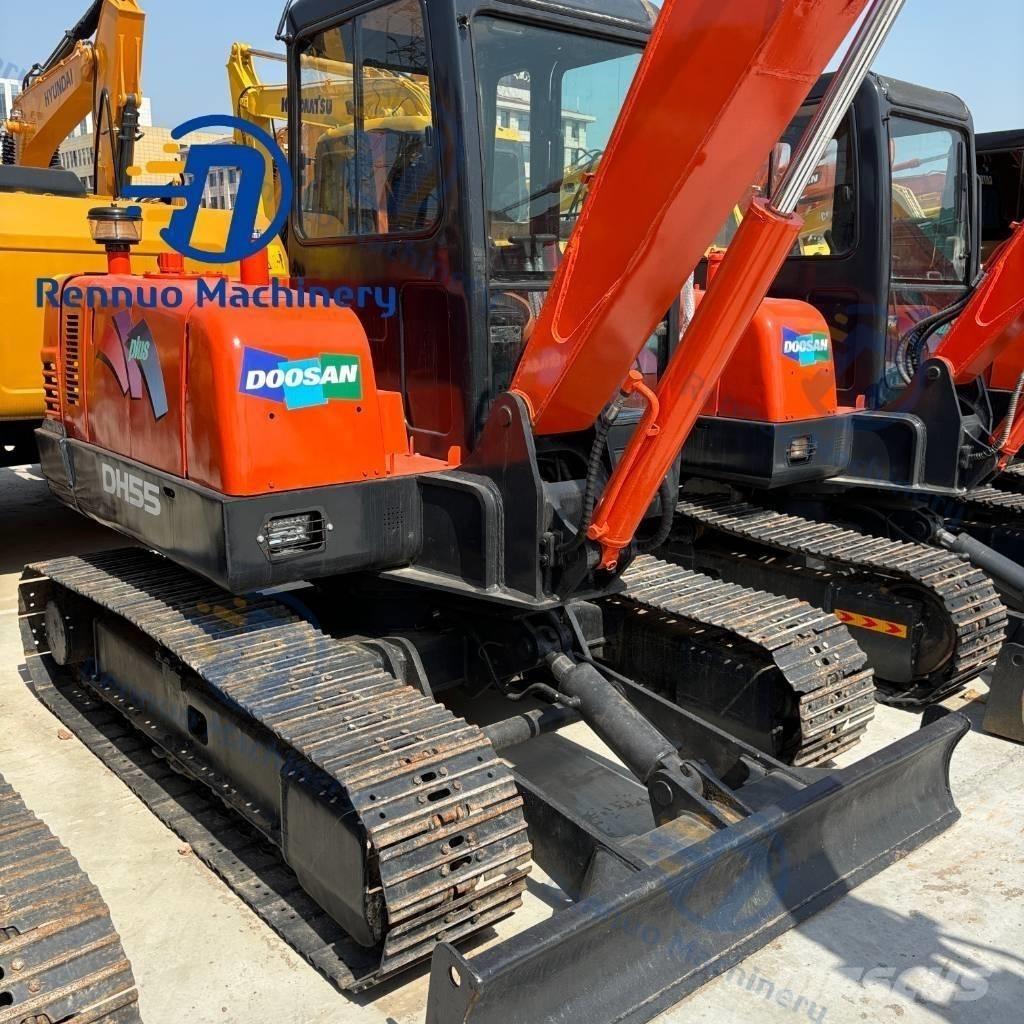 Doosan DH55 Pásové rýpadlá