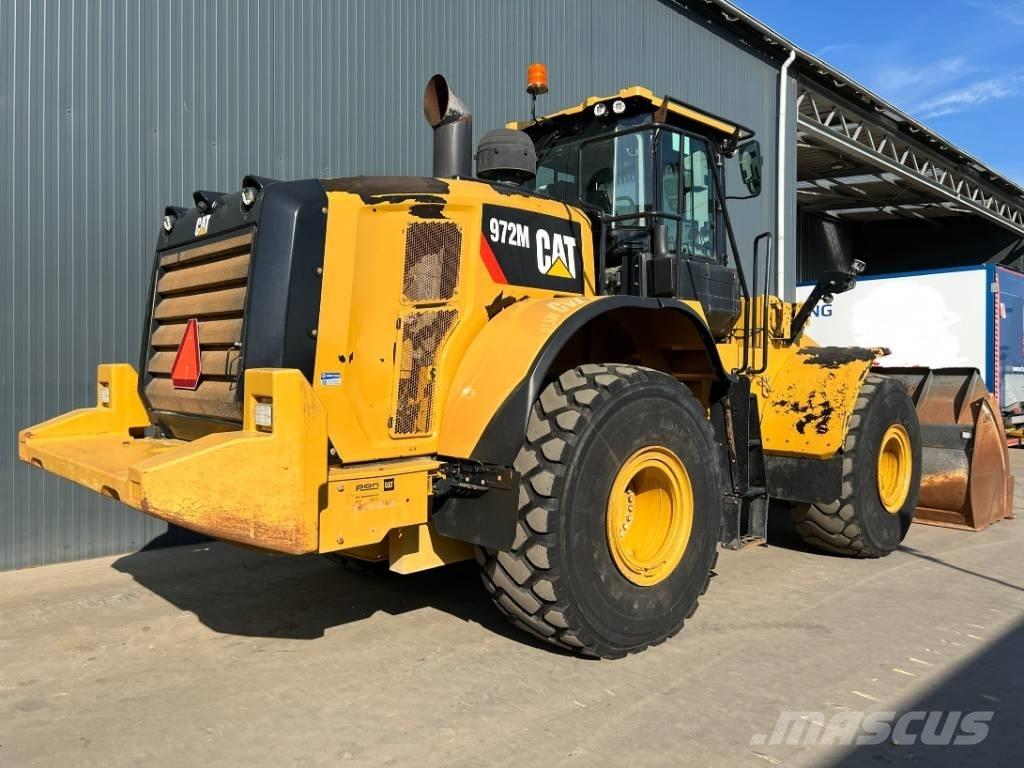 CAT 972M Kolesové nakladače