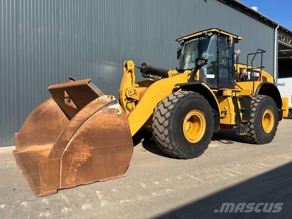 CAT 972M Kolesové nakladače