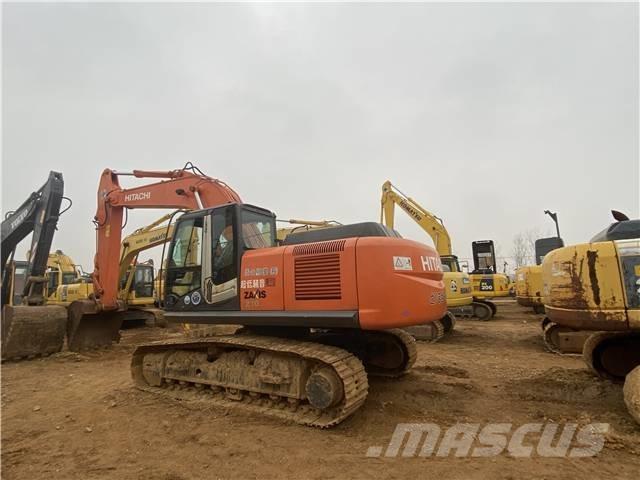 Hitachi ZX 210 Pásové rýpadlá