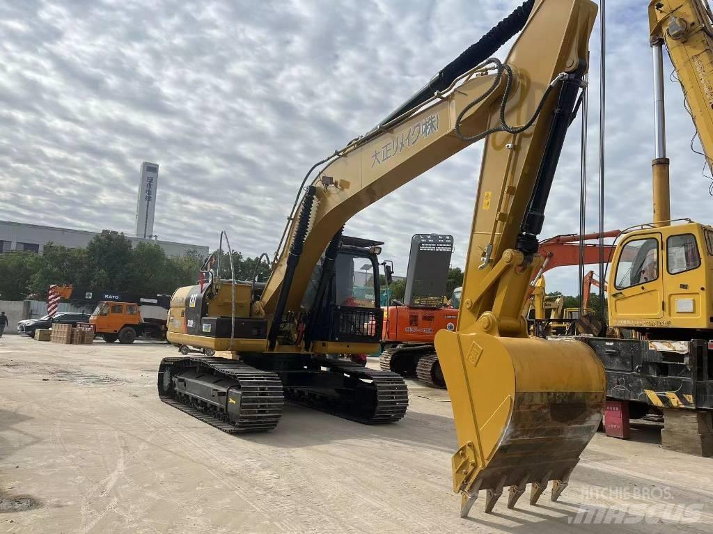 CAT 320 D Pásové rýpadlá