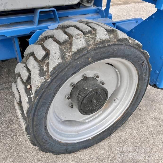Genie GS-5390 Nožnicové zdvíhacie plošiny